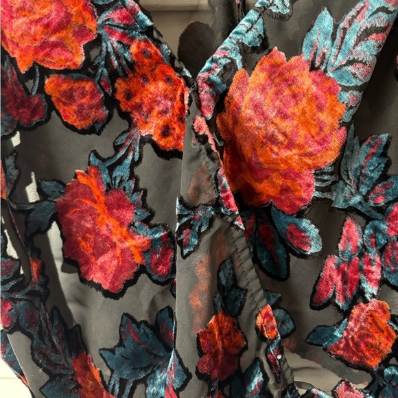 Free People Tied To You Floral Flocked Velvet Tank size Small Semi Sheer - Picture 6 of 8